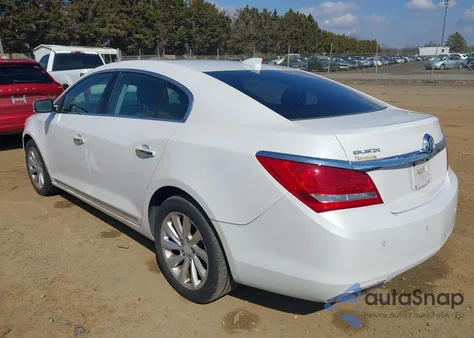 2015 Buick Lacrosse Leather z USA, uszkodzony, nr VIN 1G4GB5G33FF230218